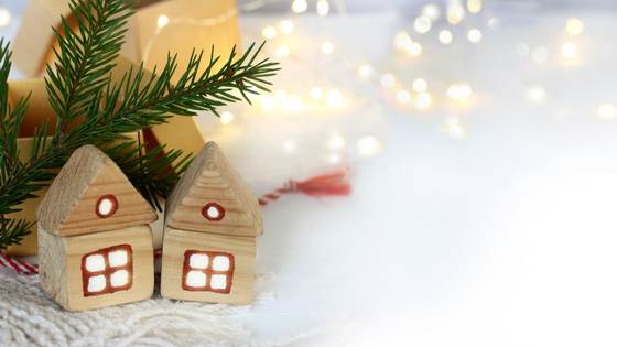 Not sure if you should be shopping for a home during the holidays? Think again!